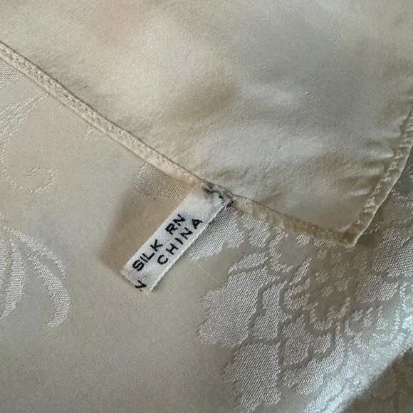 Vintage Silk Cream Scarf - Picture 3 of 4